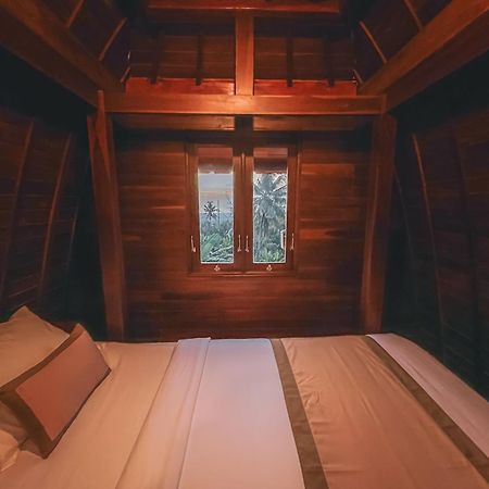 Rostika Hotel Sekumpul Pabean Buleleng Zewnętrze zdjęcie