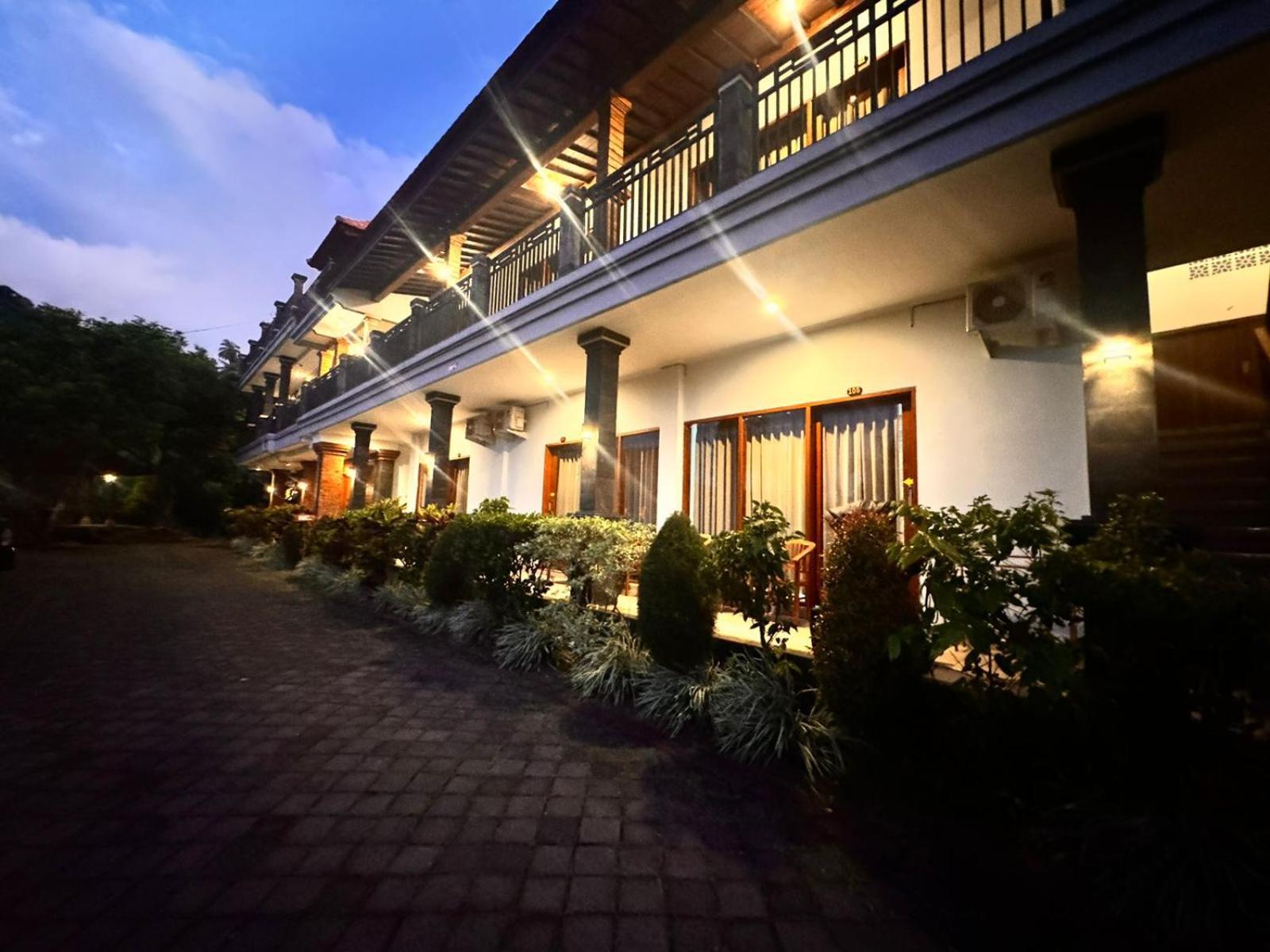 Rostika Hotel Sekumpul Pabean Buleleng Zewnętrze zdjęcie